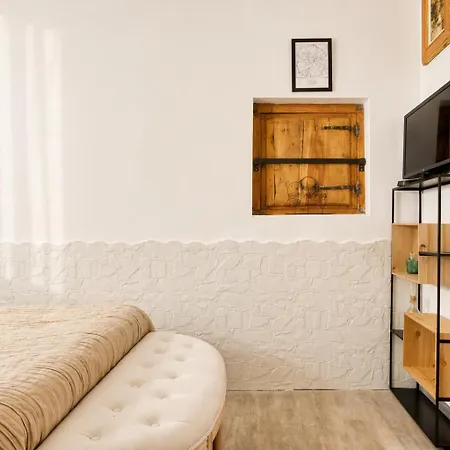 Mini Loft Capocci - Old بيت ضيافة 3*